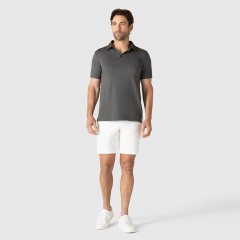 Jetsetter Tech Short in white, comfortable fit, innovative fabric.