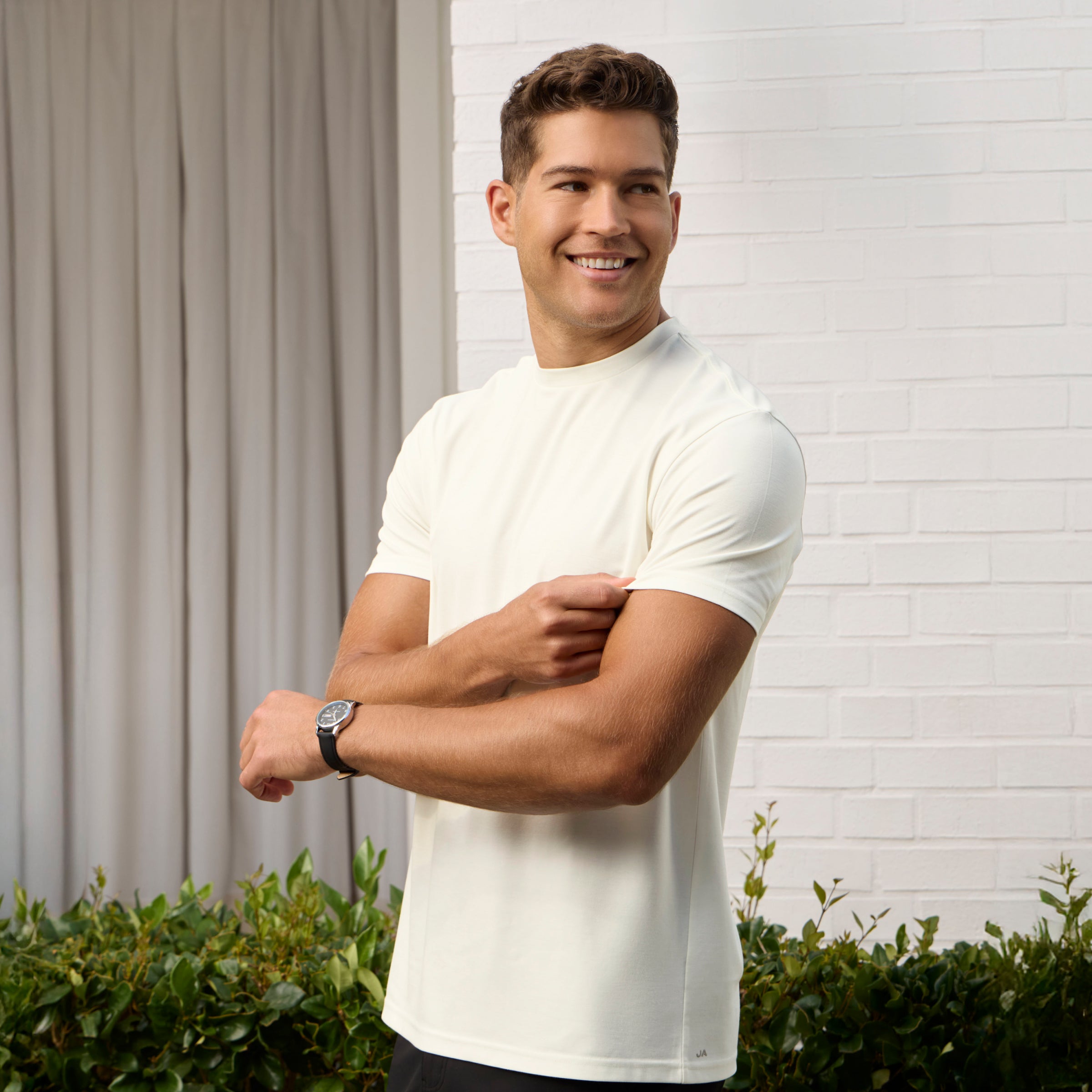 Men's Jetsetter Crewneck Tee | Jack Archer