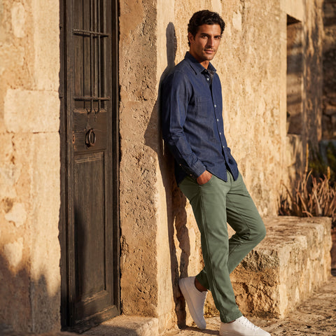 The Charter Twill Pant in Olive in a lifestyle setting