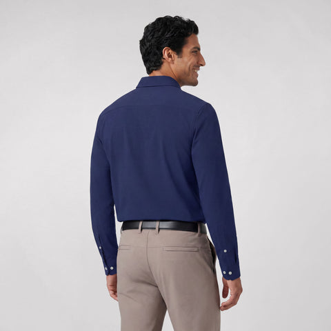 Back view of the Everywear Shirt Standard Length in Navy.
