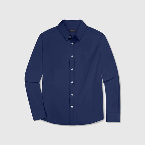 Detail of the Everywear Shirt Standard Length in Navy showing dobby weave and fit.