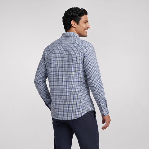 Back view of the Everywear Shirt Shorter Length in Micro Check showing fit.